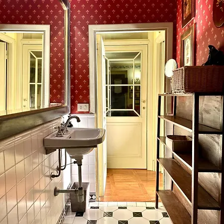Апартаменти Luxury Deco Painter Ca' Dottori